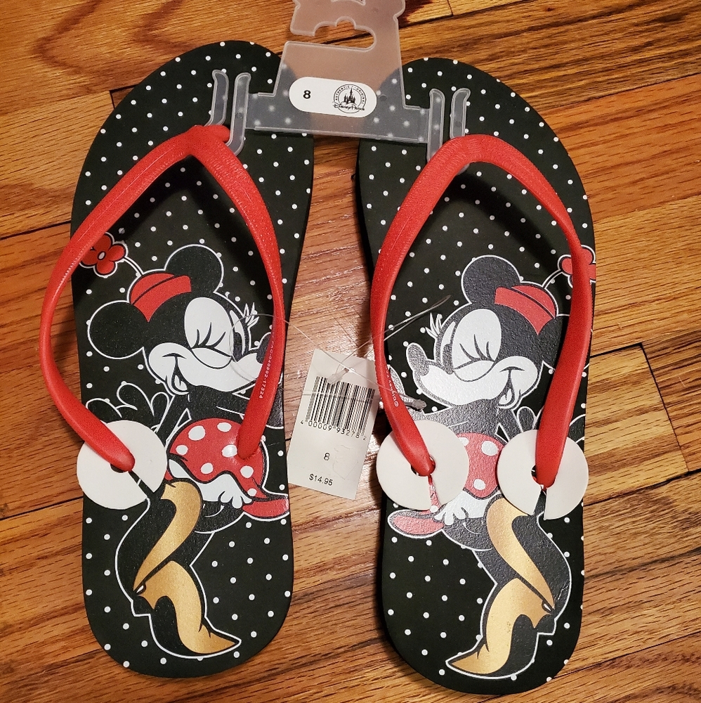 Minnie mouse flip flops
